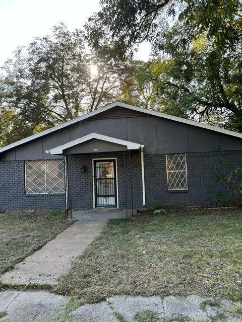 902 S Maxey Street, Sherman, TX 75090