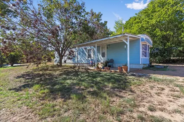 1411 C -- Democrat St, Blanco, TX 78606