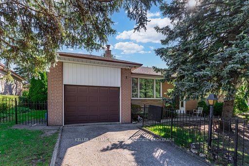 3 Jackmuir CRES,  Toronto E09,  ON M1P 4B5