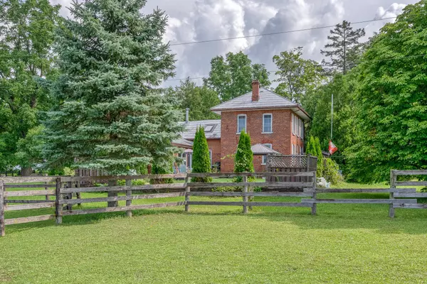 Kawartha Lakes, ON K0M 2C0,147 Beacroft RD