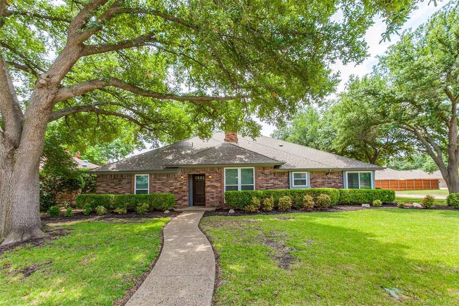 2406 Buttercup Drive, Richardson, TX 75082