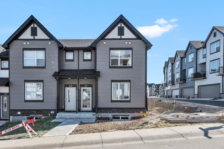 71 Evanscrest Common Northwest, Calgary, AB T3P 2A3