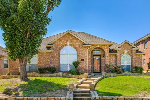 3617 Canyon Oaks Drive, Carrollton, TX 75007