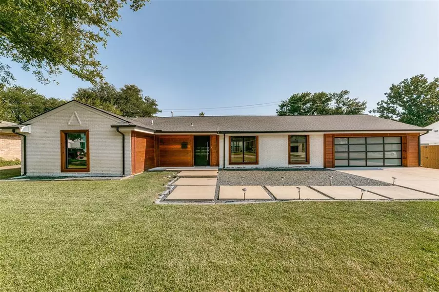 3544 Whitehall Drive, Dallas, TX 75229