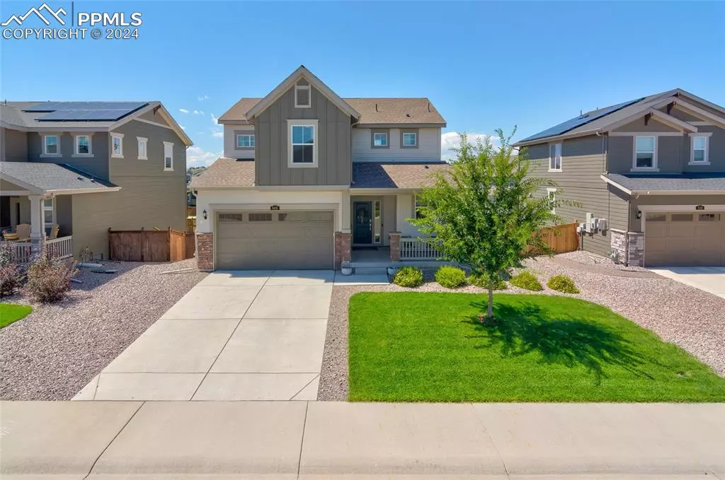 Elizabeth, CO 80107,949 Honeyberry CT