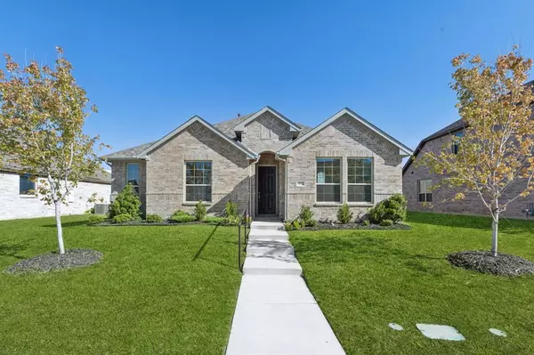 1832 Trojan Drive, Lancaster, TX 75134