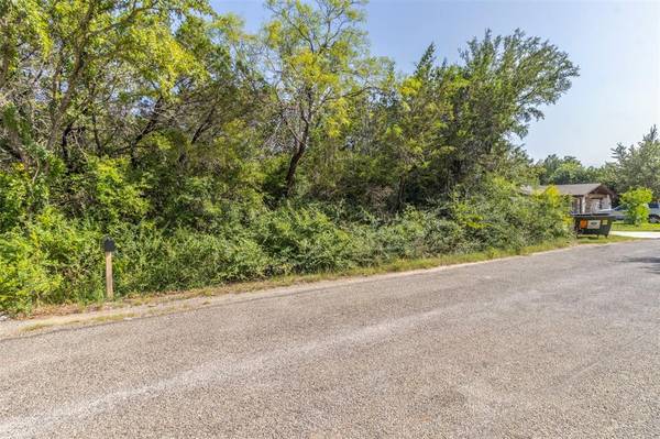 Granbury, TX 76048,2713 Walnut Street