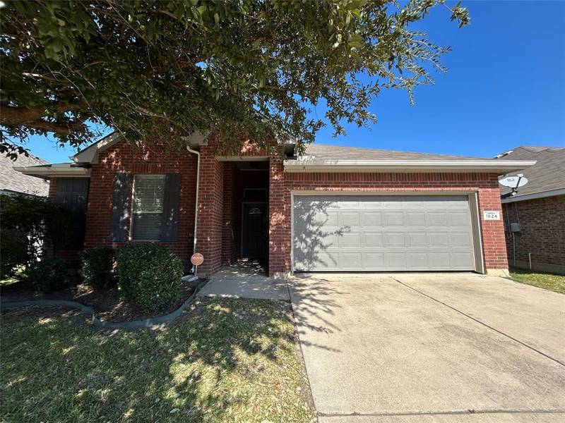 1624 Wickham Drive, Burleson, TX 76028