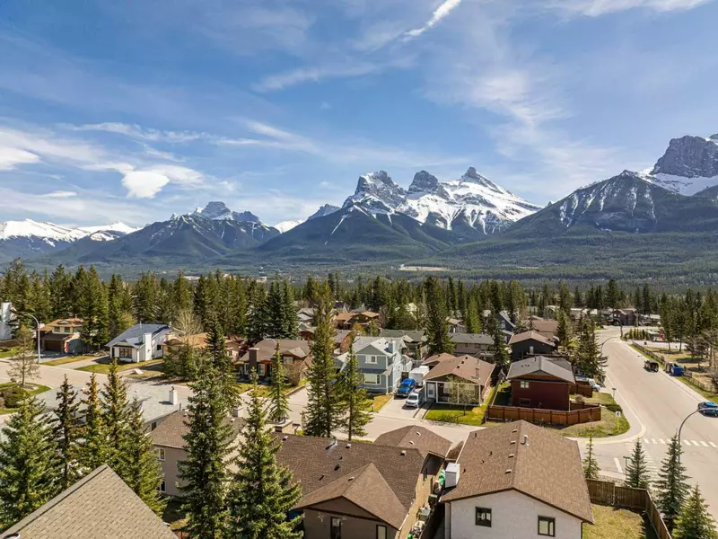 1000 Cougar Creek DR #3, Canmore, AB T1W1C7