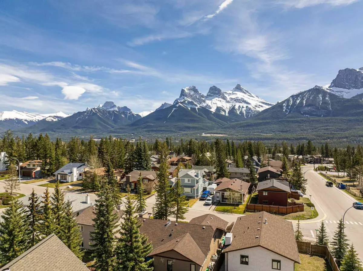 Canmore, AB T1W1C7,1000 Cougar Creek DR #3