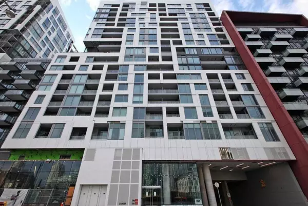 576 Front ST #813e, Toronto C01, ON M5V 1C1