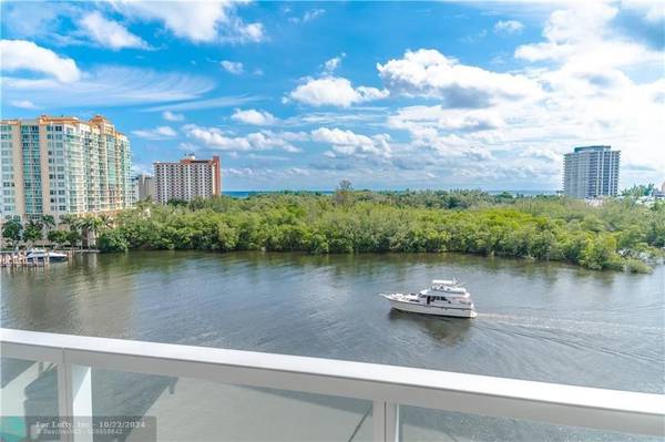 Fort Lauderdale, FL 33304,920 Intracoastal Dr.  #702