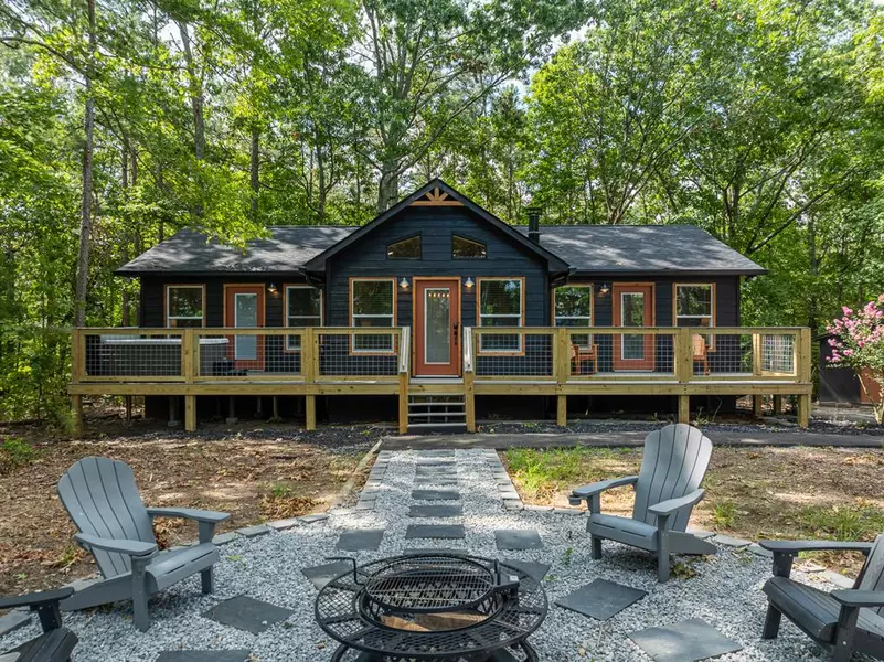 929 Camp Branch, Ellijay, GA 30540