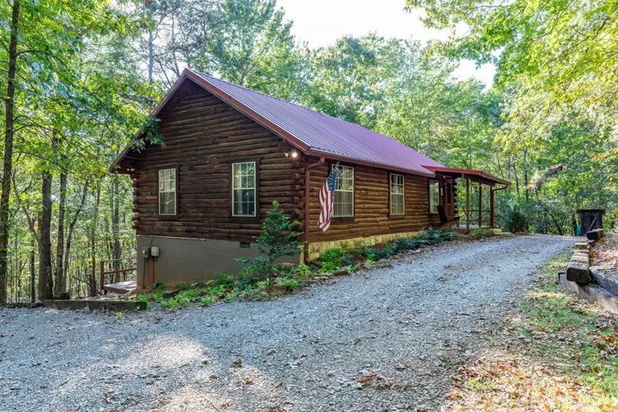 273 Pettit Ridge Road, Ellijay, GA 30540