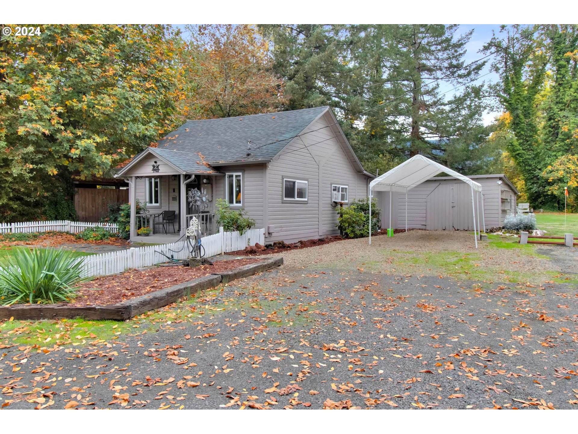 Marcola, OR 97454,37968 Railroad LN