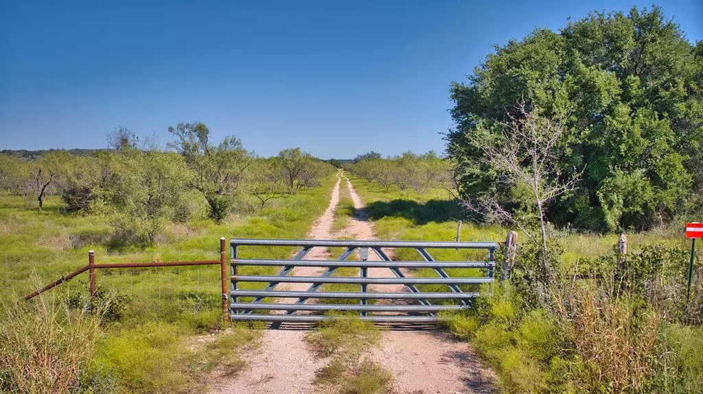 Mason, TX 76856,0 -- Long MTN