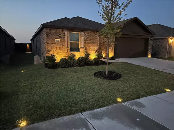 1329 Skyline Drive, Denton, TX 76207