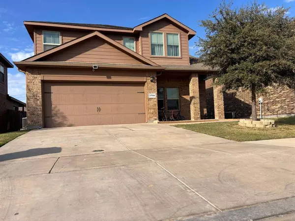 2708 Gains Mill Drive, Fort Worth, TX 76123