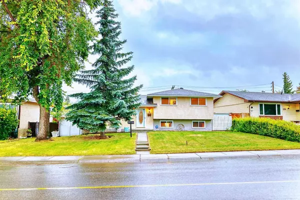 243 78 AVE Northeast, Calgary, AB T2K 0R5