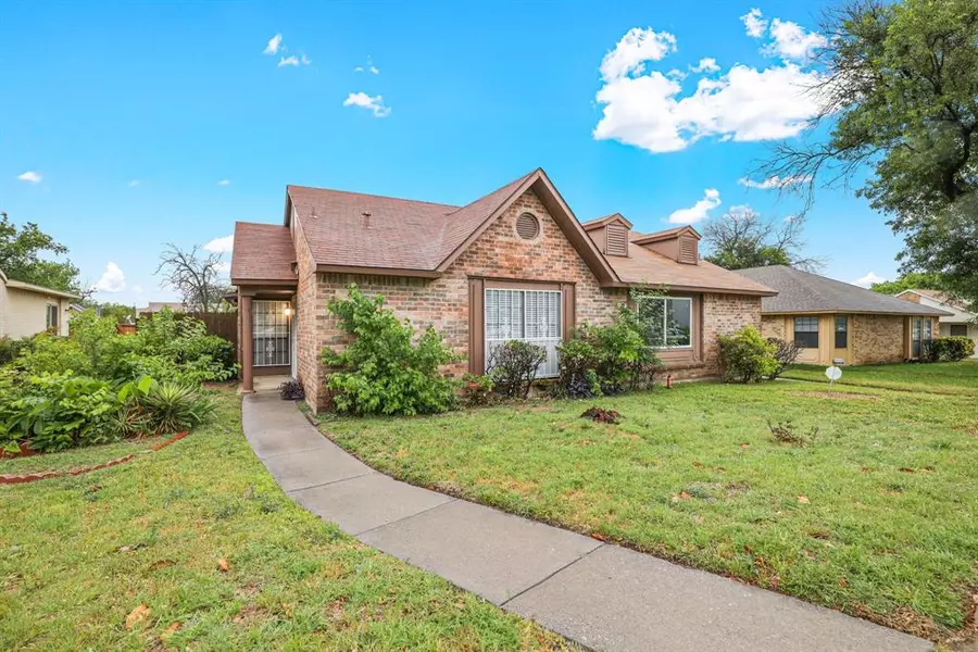 7129 Sorcey Road, Dallas, TX 75249