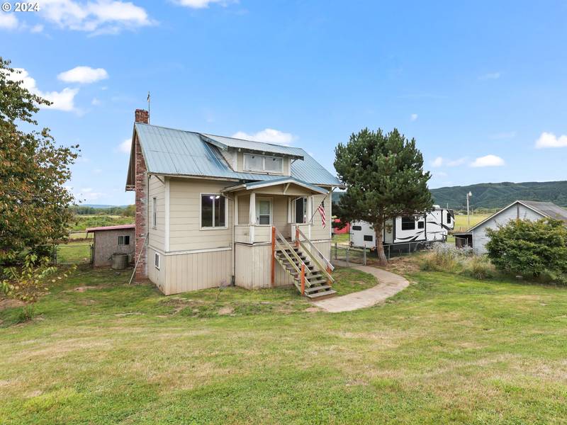 14043 MIDLAND DISTRICT RD, Clatskanie, OR 97016