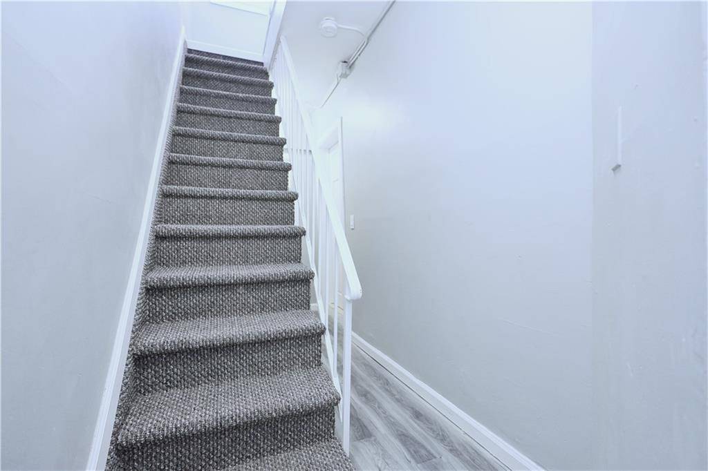 Staten  Island, NY 10305,123 Saint Marys AVE #1