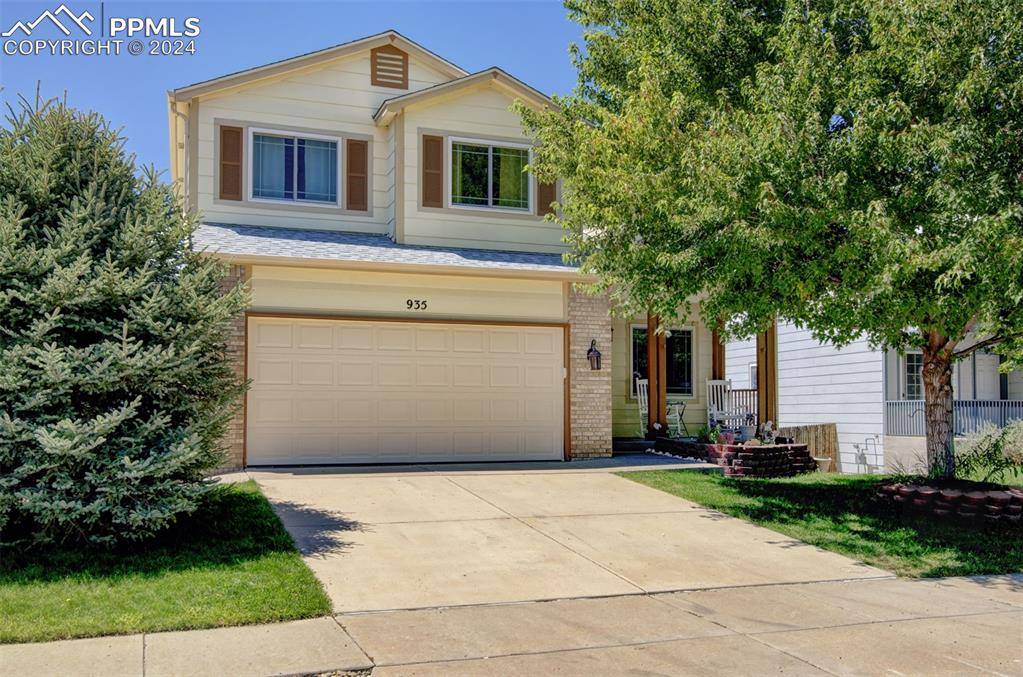 Colorado Springs, CO 80922,935 Piros DR