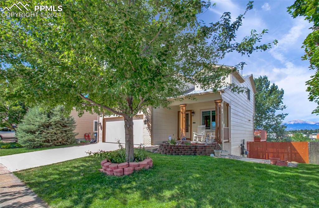 Colorado Springs, CO 80922,935 Piros DR