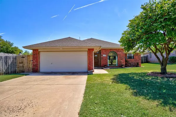 Moore, OK 73160,1628 NE 10th Street