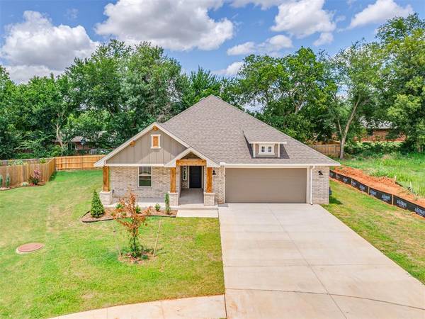 1007 Magnolia Drive, Noble, OK 73068