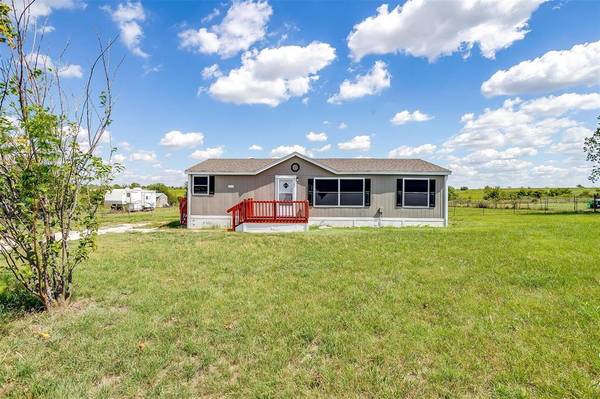 Joshua, TX 76058,9312 1st Street