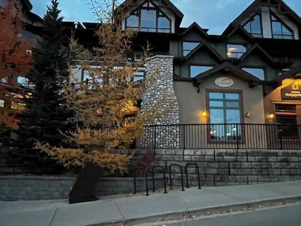 Canmore, AB T1W 3G9,701 Benchlands TRL #121