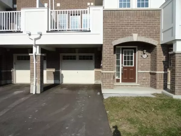 Pickering, ON L1X 0E9,1022 Dragonfly AVE