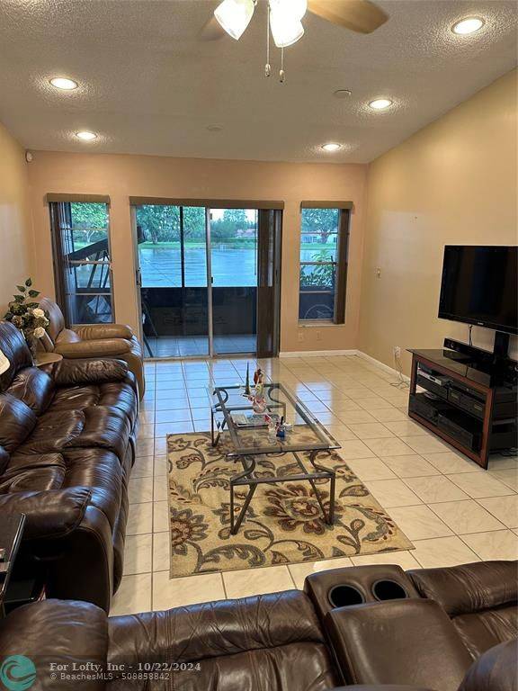 Boca Raton, FL 33496,8885 Windtree St  #D