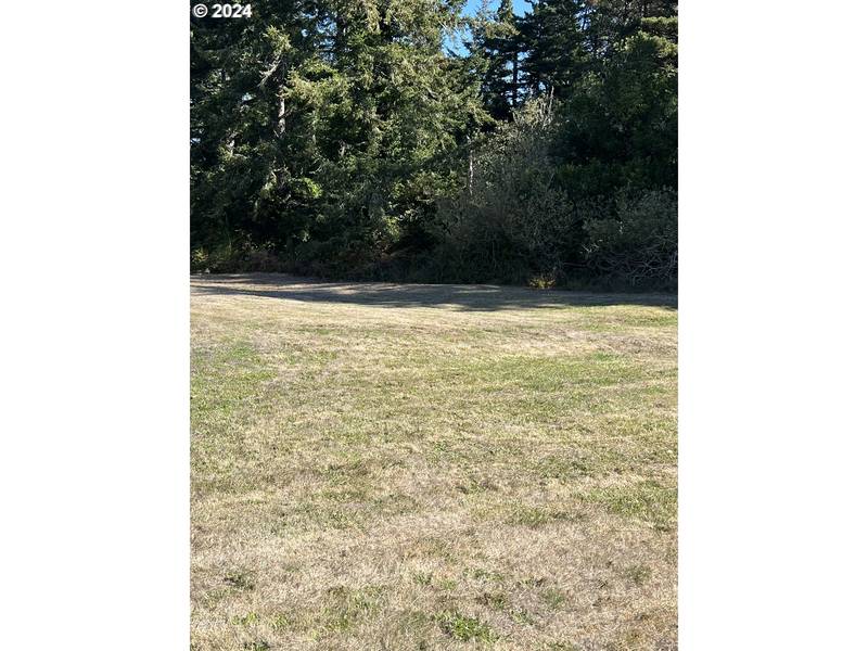 0 N Morrison ST, Coos Bay, OR 97420