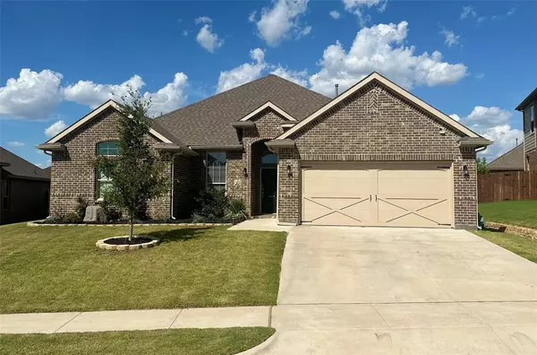 902 Bailey Lane,  Mansfield,  TX 76063