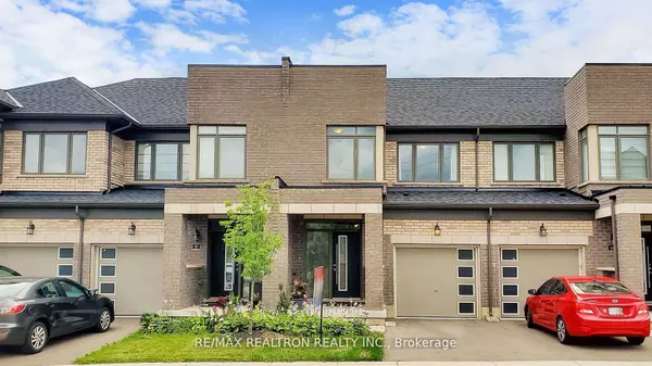 Guelph, ON N1K 0E2,166 Deerpath DR #43