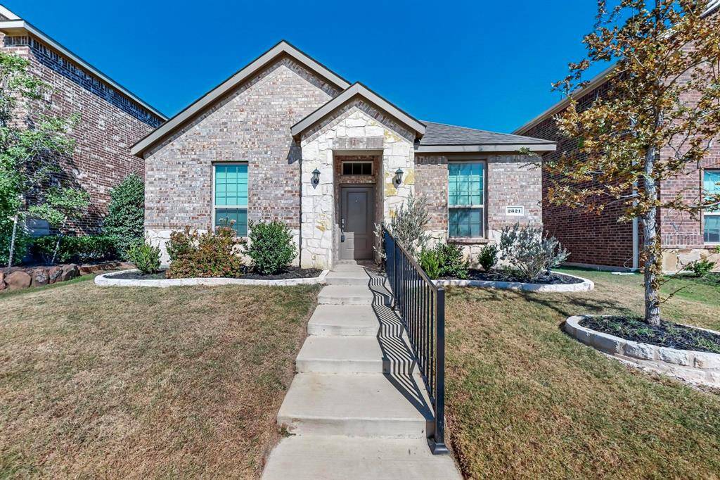 Little Elm, TX 76227,2321 Astapor Drive