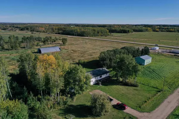 Rural Brazeau County, AB T0C0S0,48516 Highway 22