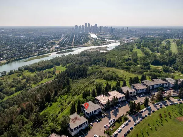 Calgary, AB T3C2Y8,324 Cedar CRES SW #301