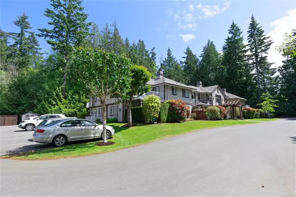 Qualicum Beach, BC V9K 2M5,440 Schley Pl #203