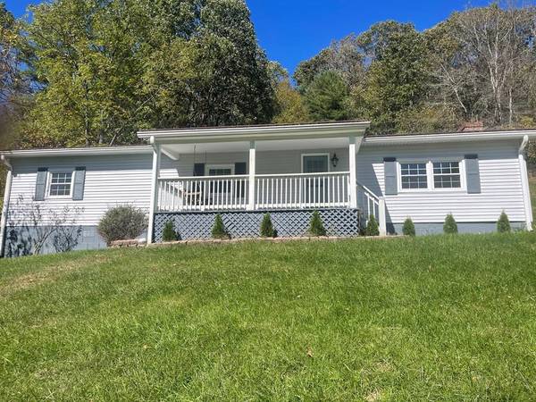 2117 Powerhouse Rd, Independence, VA 24348