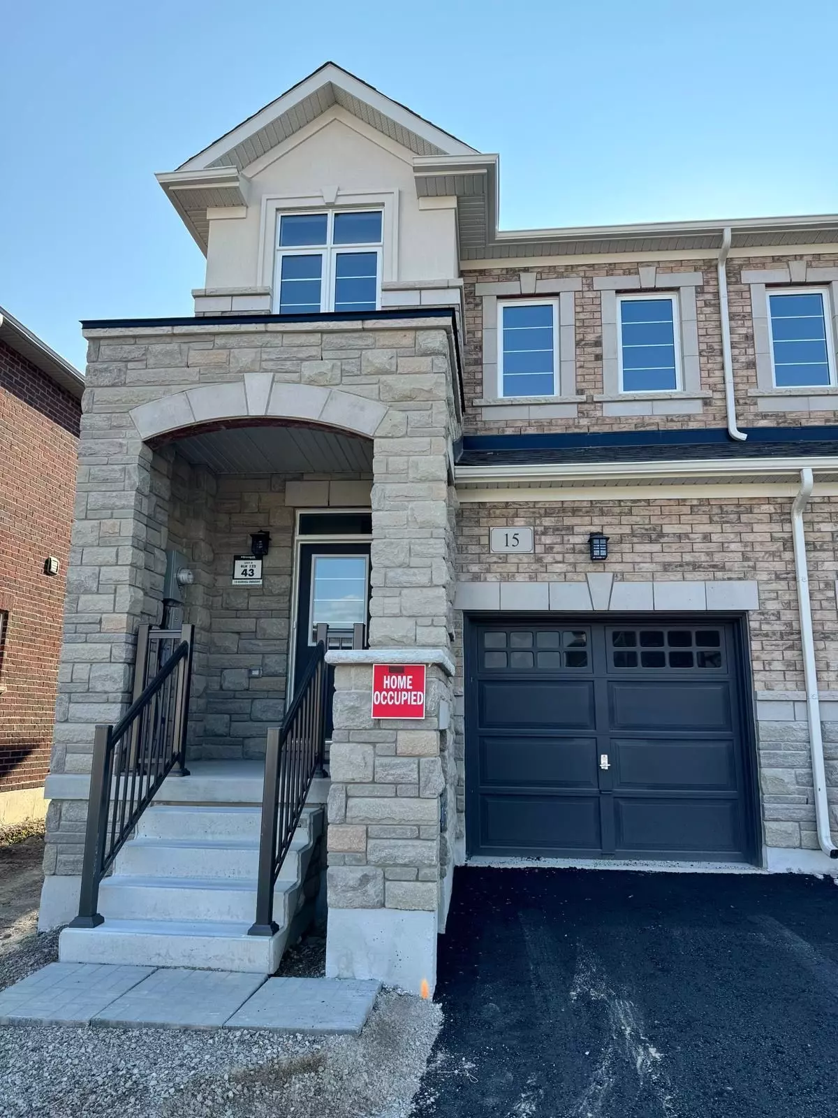 Cambridge, ON N1R 5S2,15 Gledhill CRES