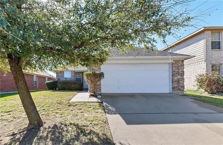 2648 Bishop Allen Lane, Dallas, TX 75237