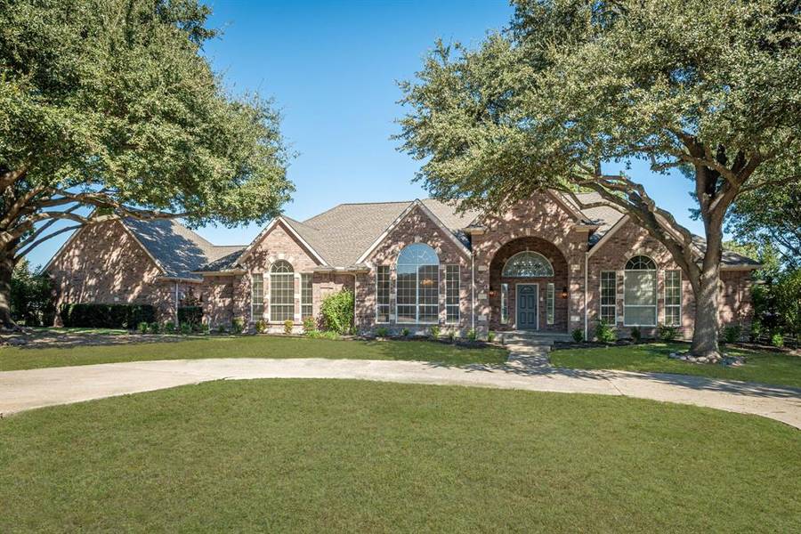 701 Glenwood Circle, Fairview, TX 75069