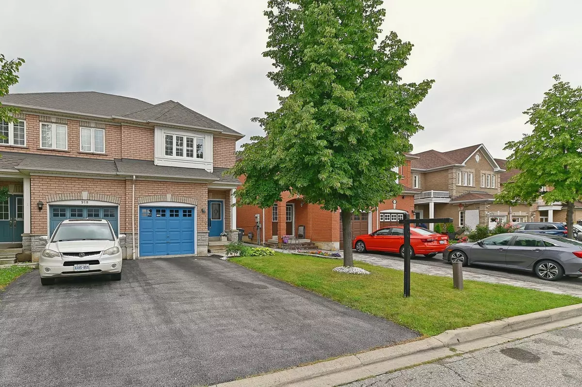 Mississauga, ON L5W 1R6,920 FLUTE WAY