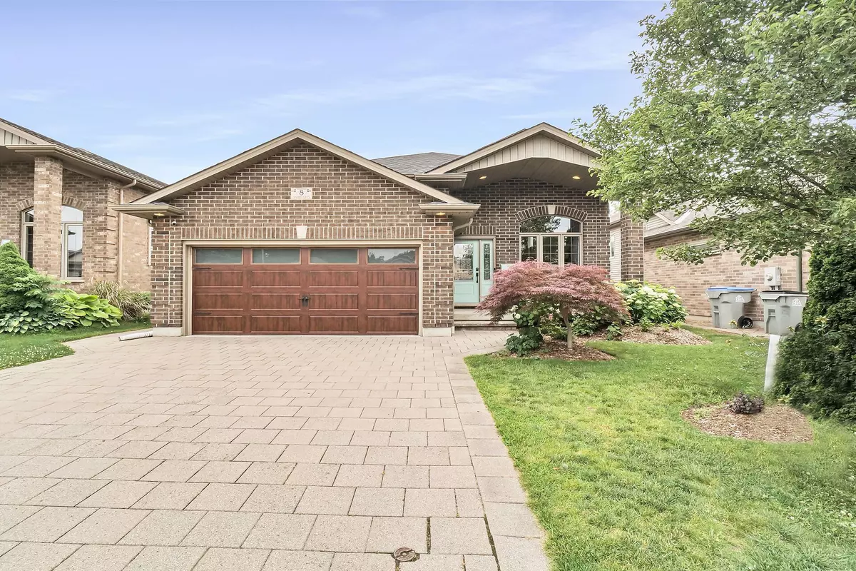 Strathroy-caradoc, ON N7G 4M1,8 Ashby CRES