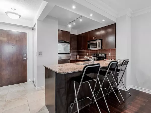 Vaughan, ON L4J 9A4,88 Promenade CIR #1604