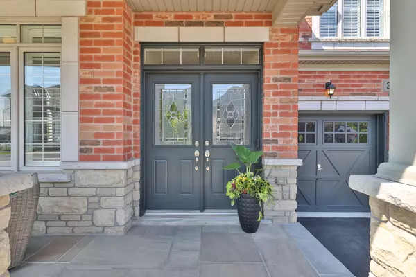 Burlington, ON L7M 0L3,3351 Marble Gate