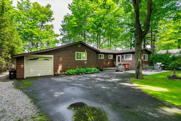 Smith-ennismore-lakefield, ON K9J 6X2,308 Fothergill Isle N/A